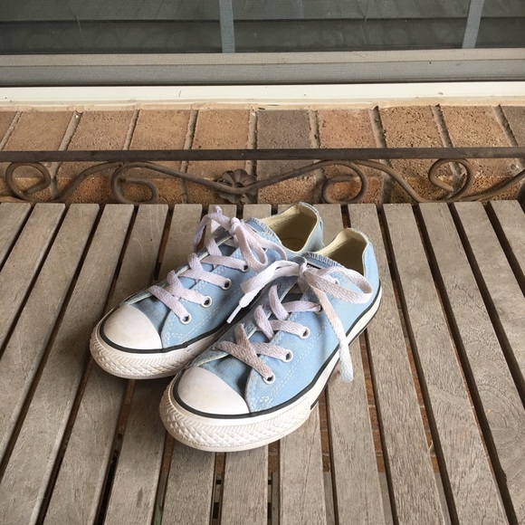 sky blue toddler converse